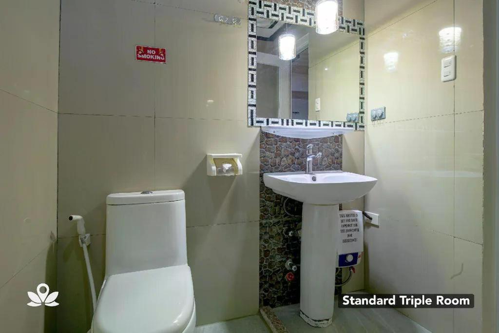 Sabel Travelers Inn Laoag Dış mekan fotoğraf